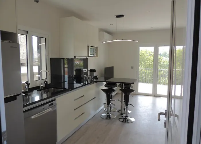 - Vista Sao Goncalo Apartment